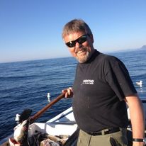 Steinar Hansen vant siste spillekveld av klubbmesterskapet i Singel.  Klubbmester ble Johnny Åsen.