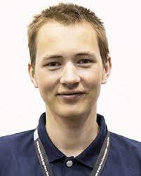 Christian Bakke holder skolekurs 