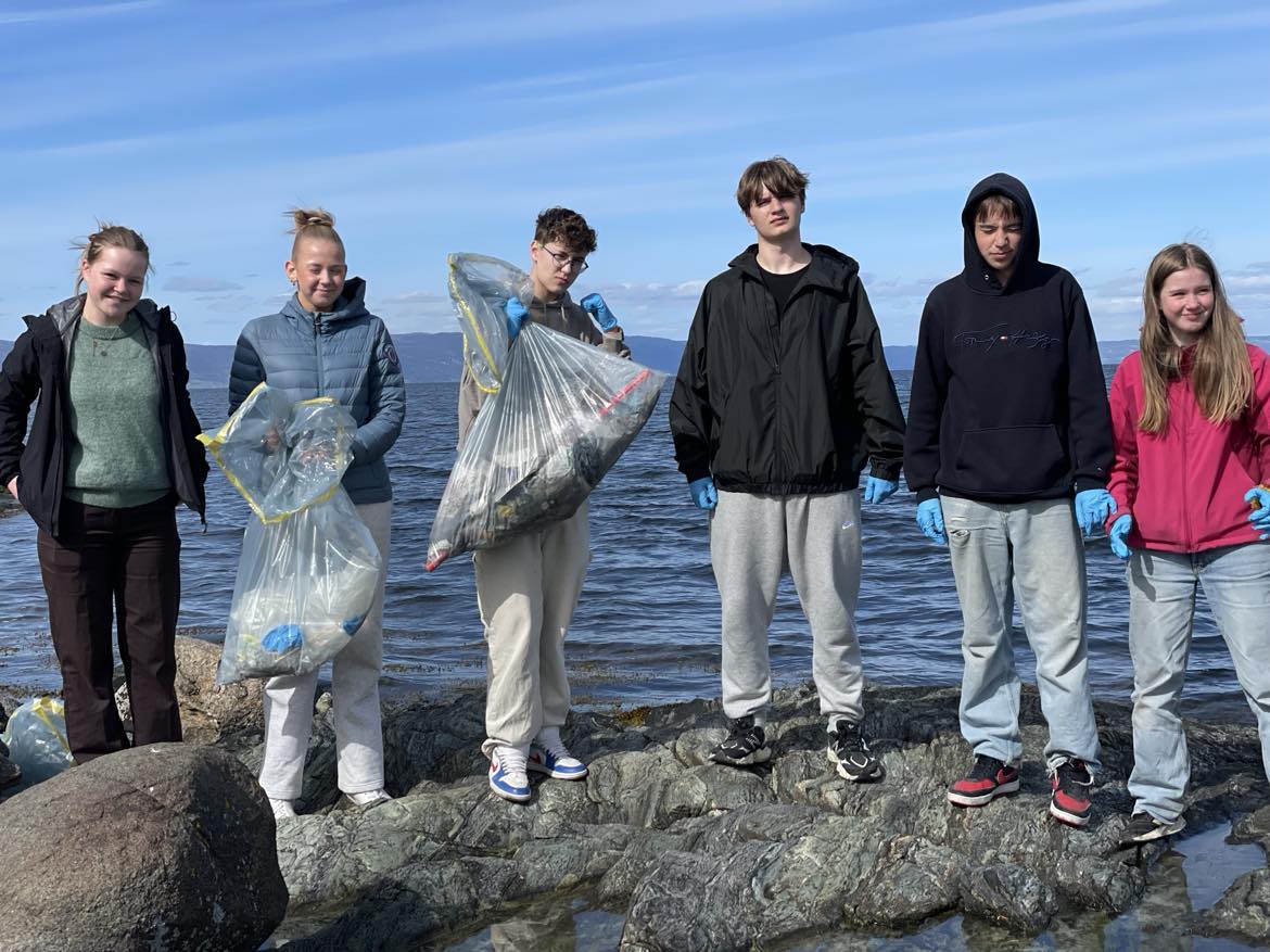 Dugnad i Ringvebukta - Ladestien