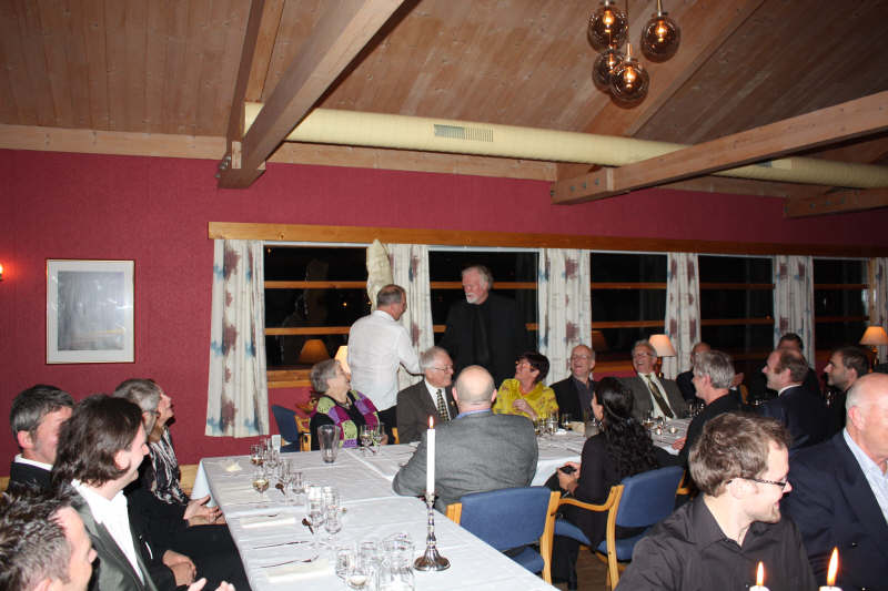 Omtrent 100 bilete frå BK Grand sitt 75 års jubileum